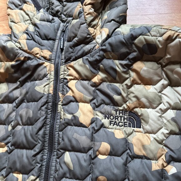 The North Face Thermoball Hoodie - Rare Camo - Men's Large - Picture 2 of 11